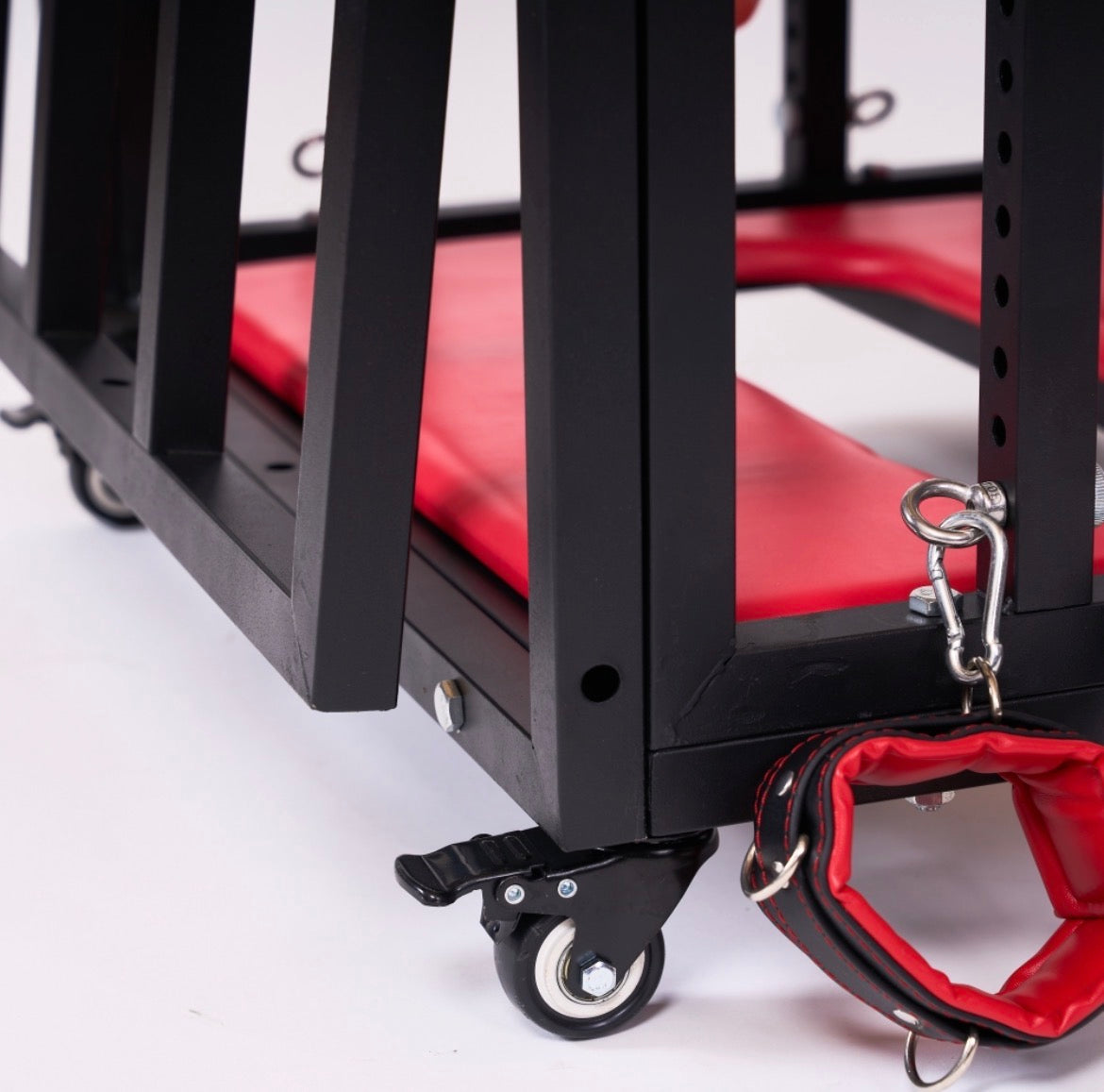 Premium BDSM Kooi op Wielen – Stalen Bondage Cage met Vergrendeling & Fixatiepunten